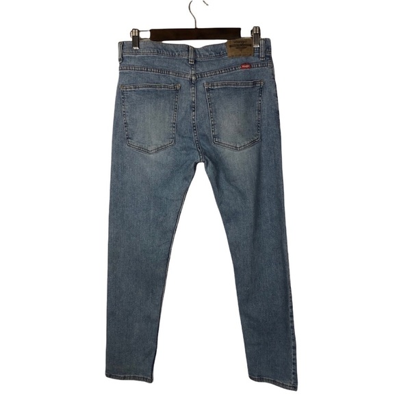 Wrangler Light Wash Boys Husky Jeans 16 - Picture 2 of 7